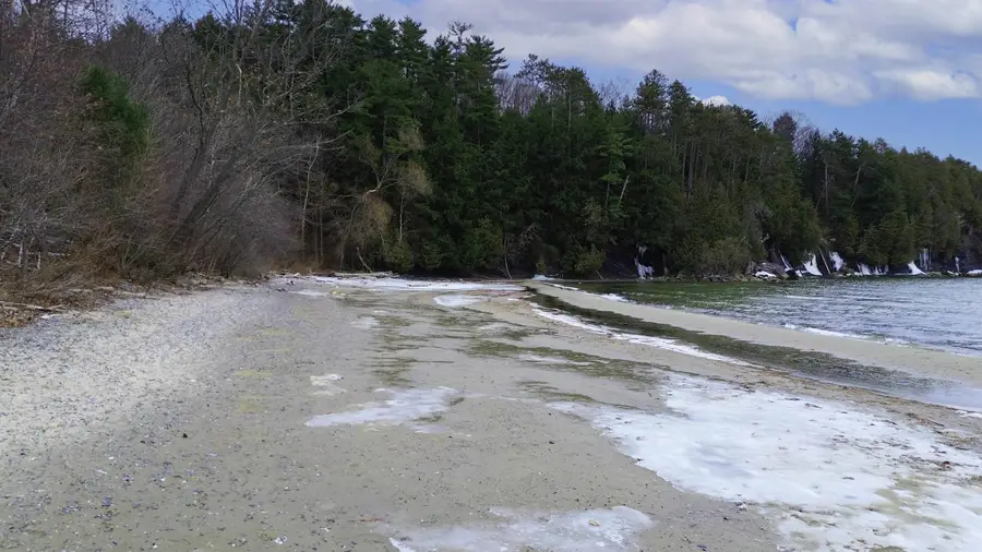 104 Lakewood Parkway, Burlington, VT 05408 - Image #2