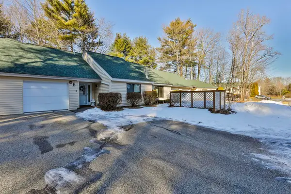 6 Dogwood Court, Atkinson, NH 03811