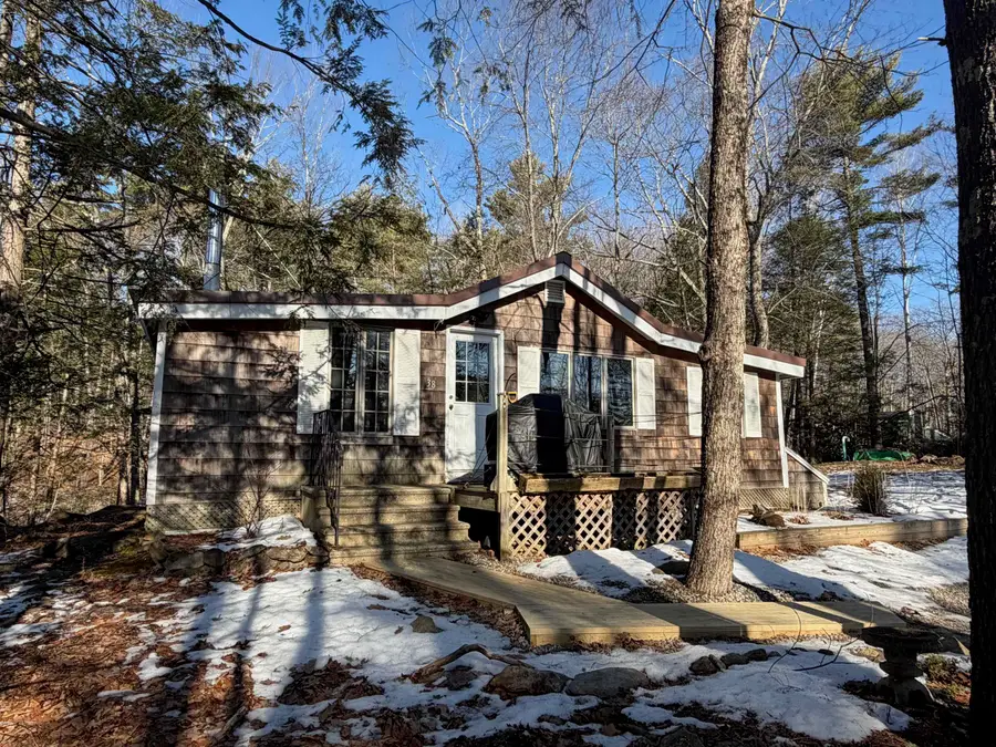 38 Deerfield Road, Northwood, NH 03261 - Image #3
