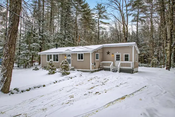 6 Birch Tree Lane, Hillsborough, NH 03244