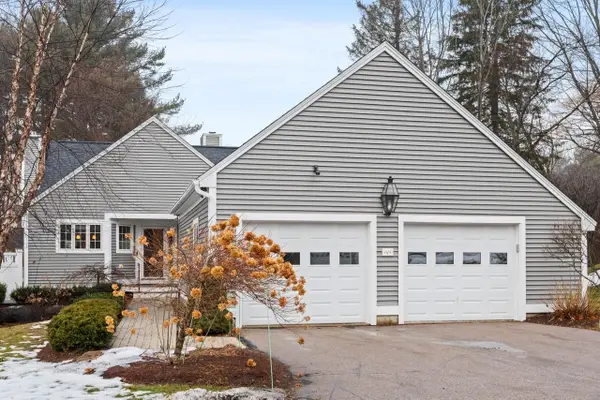 605 Straw Hill Road, Manchester, NH 03104