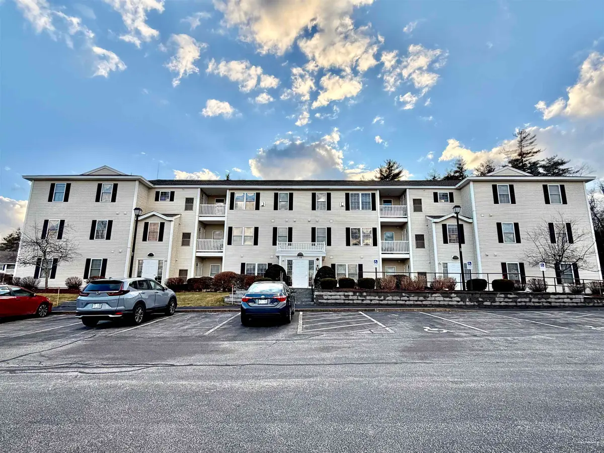 14 Vista Ridge Drive #60, Londonderry, NH 03053 - Image #1