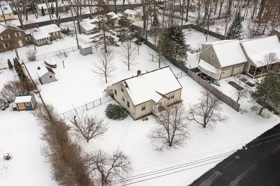 239 Grant Avenue, Portsmouth, NH 03801 - Image #2