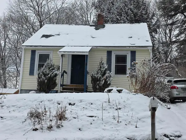 6 Curtis Street, Springfield, VT 05156