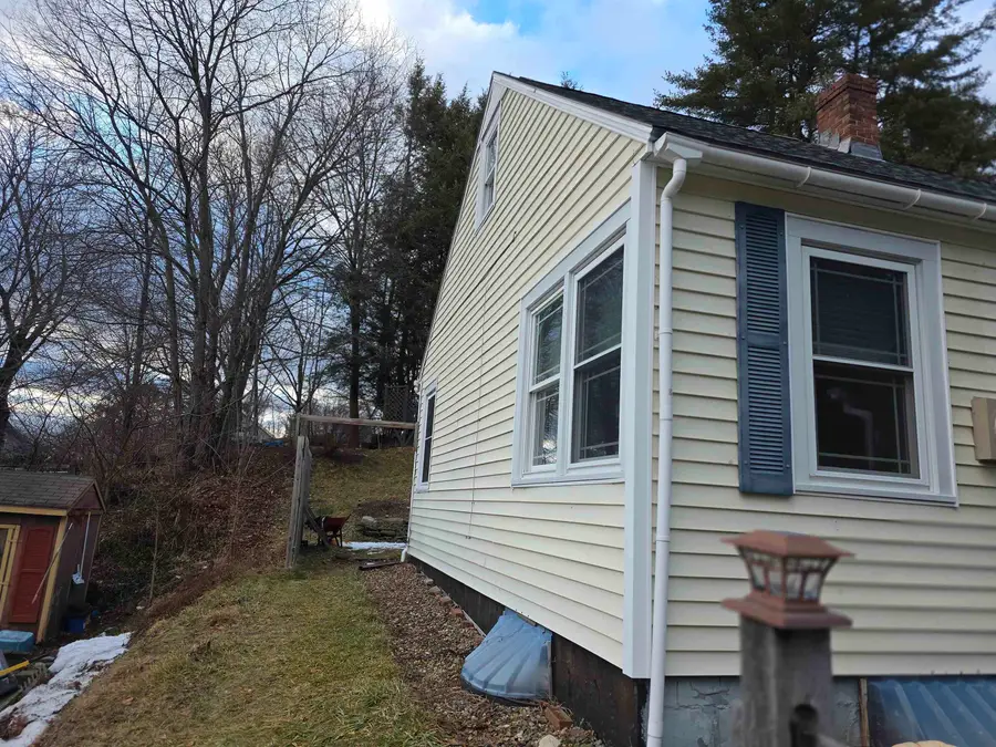 6 Curtis Street, Springfield, VT 05156 - Image #3