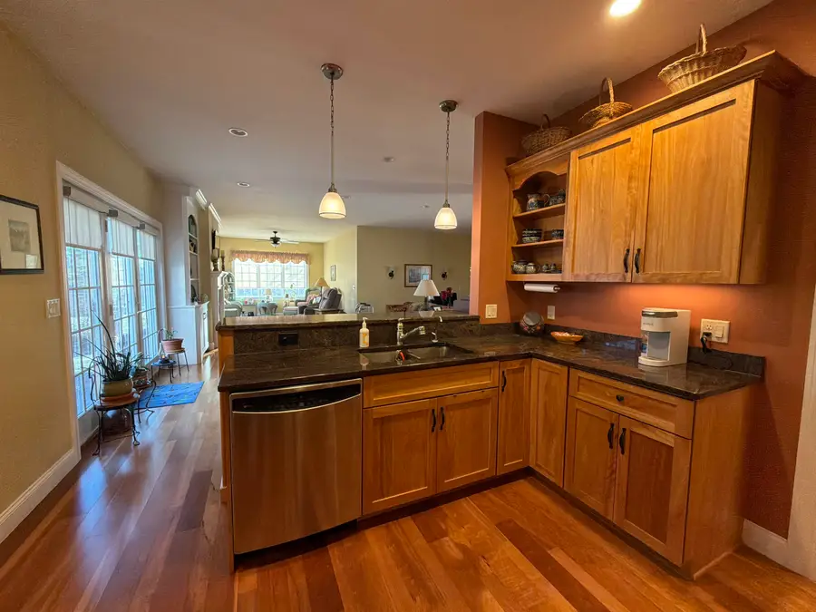 125 Carmel Place, Rutland Town, VT 05701 - Image #2