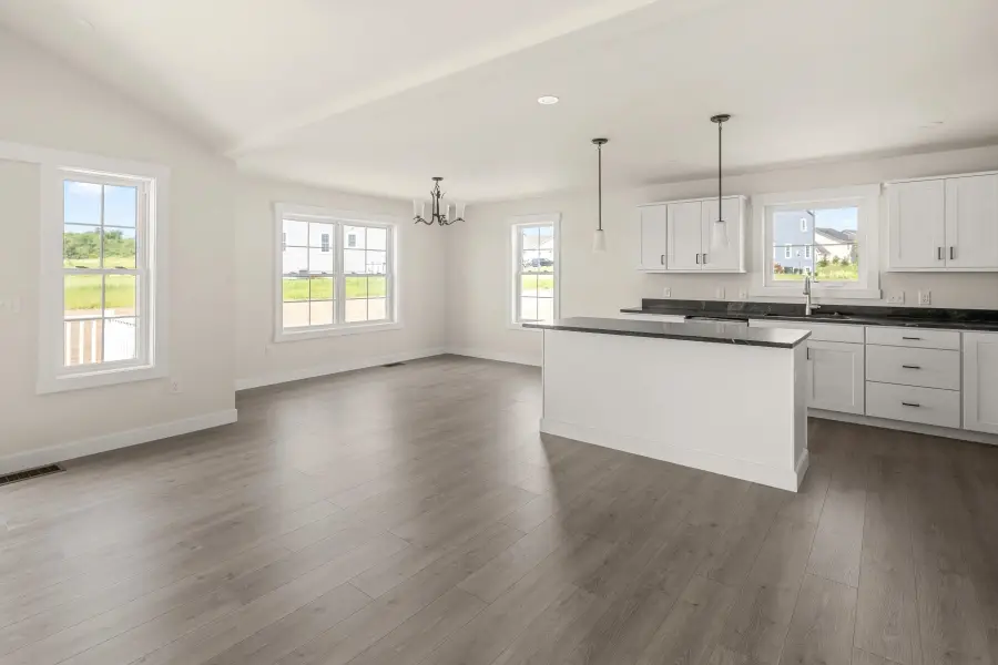 435 Commodore Drive #19, Vergennes, VT 05491 - #2