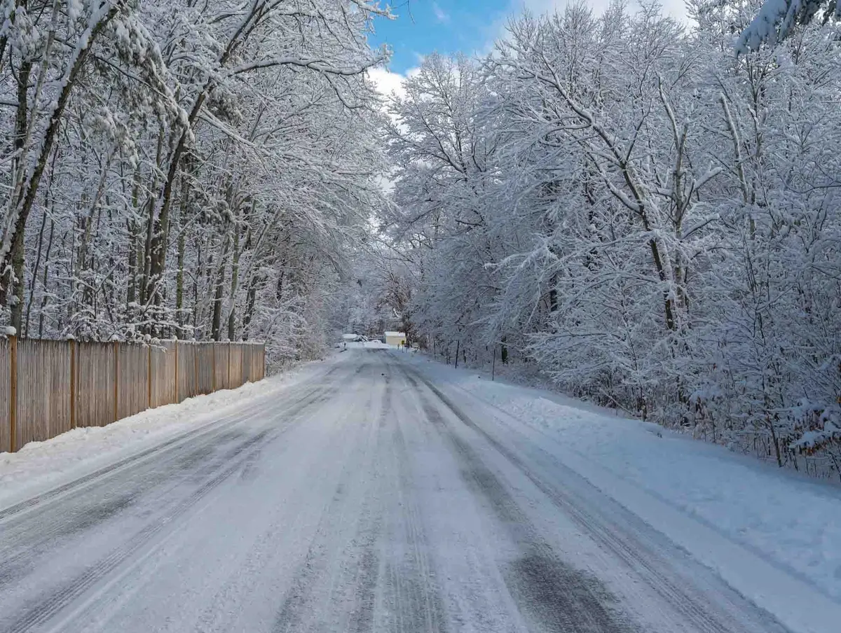 22 Olde Country Village Road, Londonderry, NH 03053 - Image #1