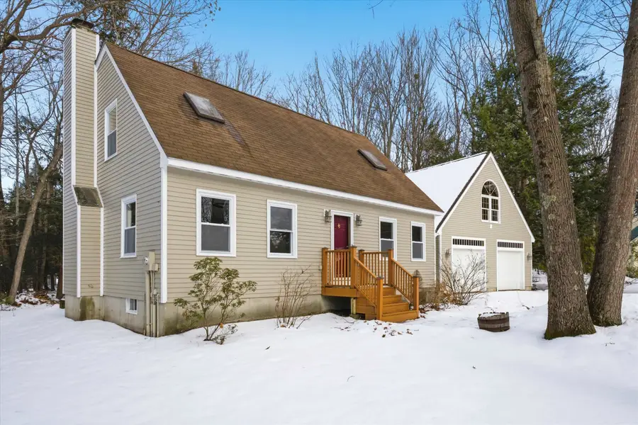 35 Peterson Circle, Concord, NH 03303 - Image #2