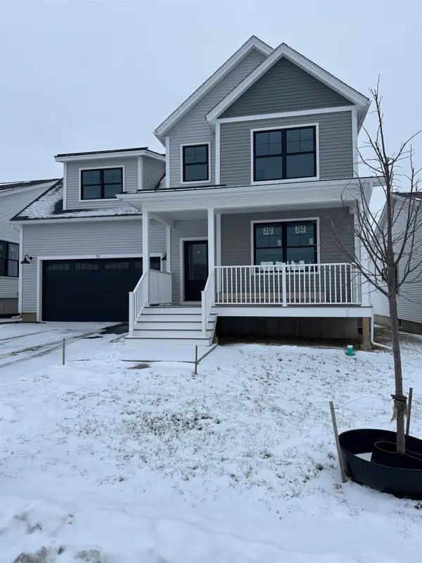 31 Russet Road, South Burlington, VT 05403