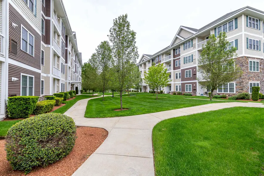 10 Braemoor Woods Road #300, Salem, NH 03079 - Image #2