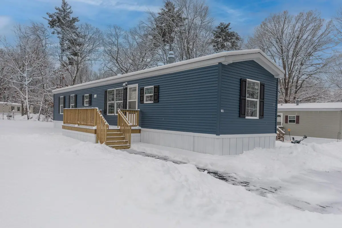108 Colonial Village, Somersworth, NH 03878 - Image #1