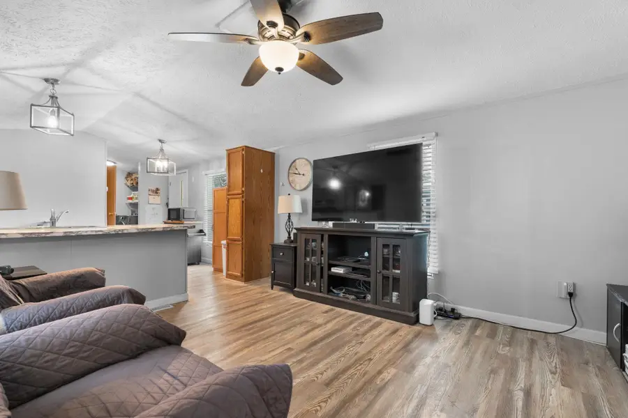 134 Colonial Village, Somersworth, NH 03878 - Image #3