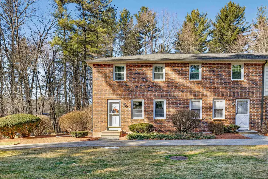 47 Oakridge Drive, Londonderry, NH 03053 - Image #2