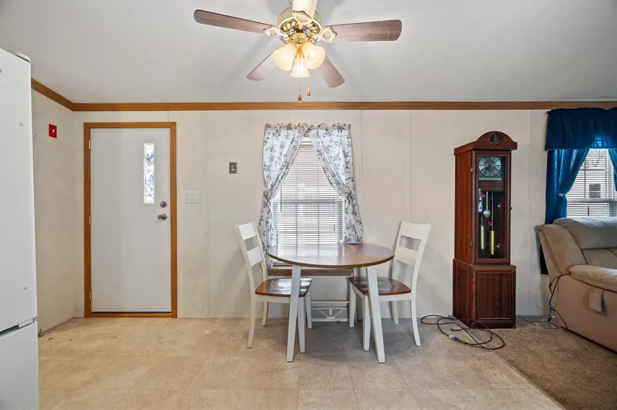 26 Amherst Road, Newmarket, NH 03857 - Image #3