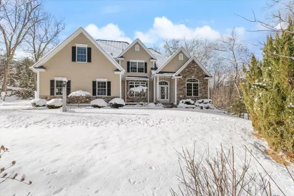 48 Marblehead Road, Windham, NH 03087