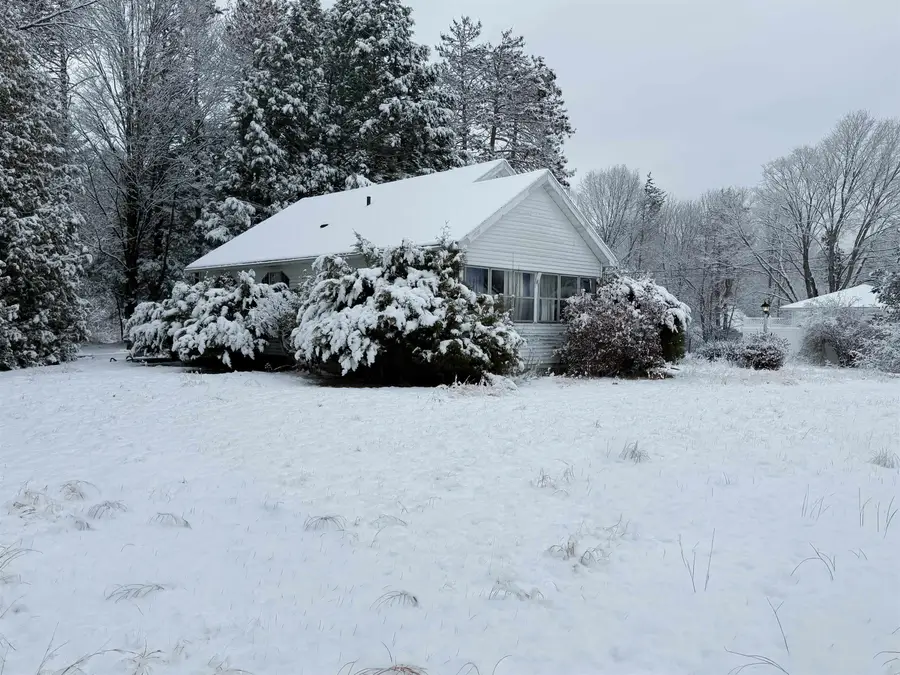 6 Scotland Road, Kingston, NH 03848 - Image #2