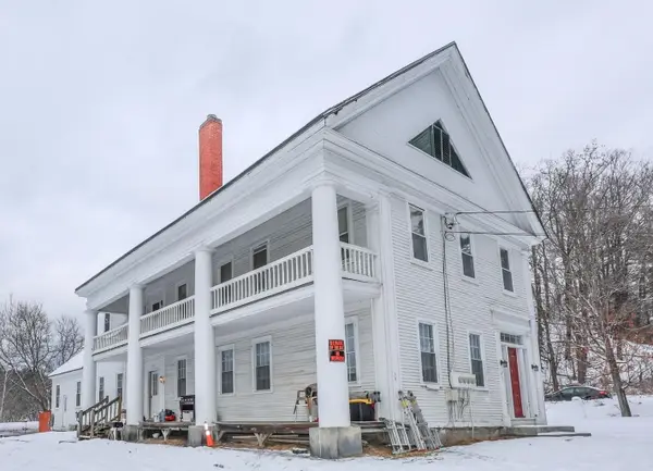 33 Lisbon Road, Bath, NH 03740