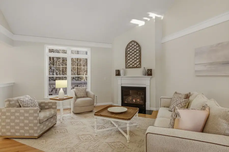 21 Parkman Brook Lane, Stratham, NH 03885 - Image #2