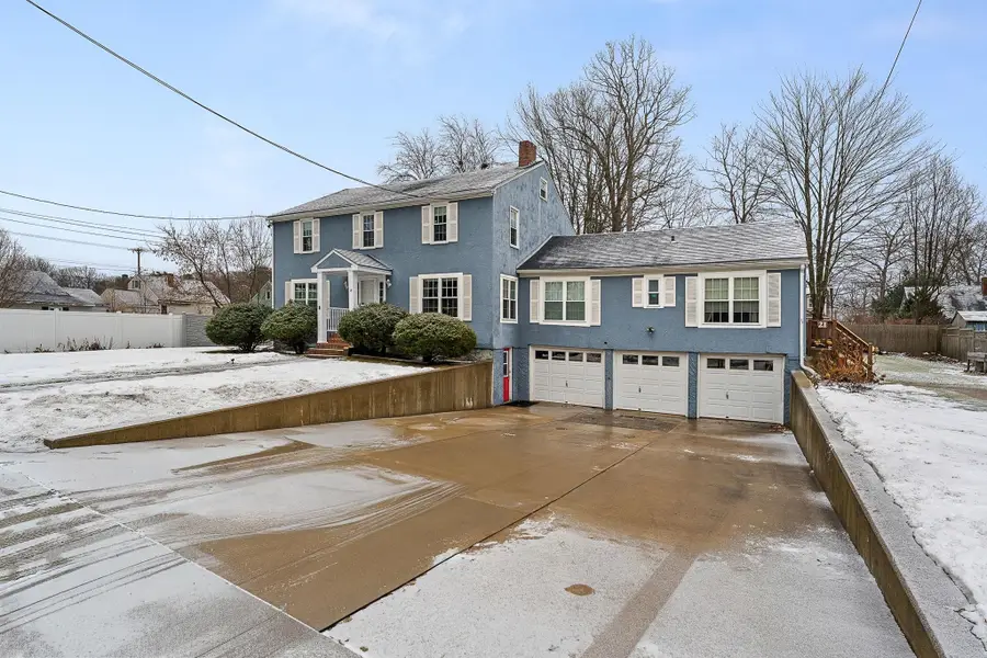 19 Woodlawn Road, Burlington, VT 05408 - Image #2