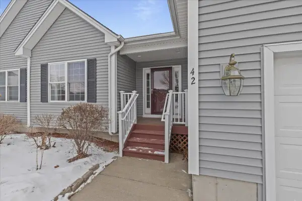 42 Haileys Way, Colchester, VT 05446