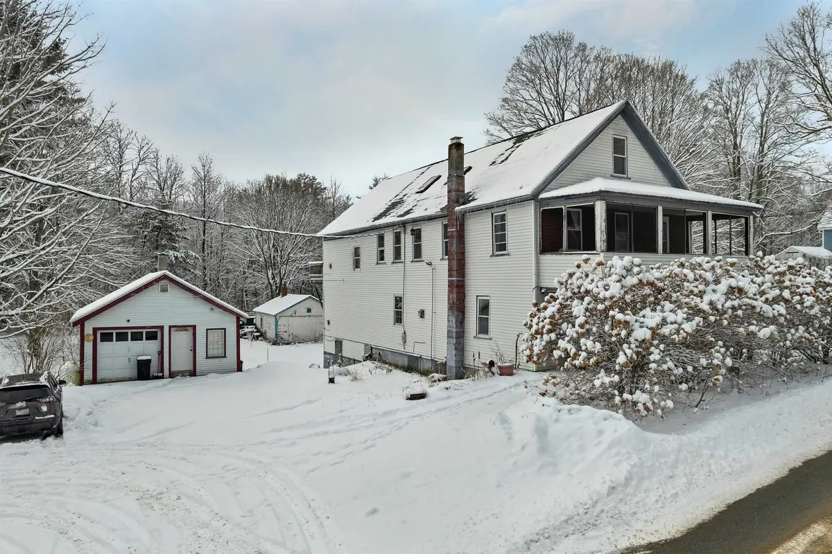 11 White Plains Road, Webster, NH 03303 - Image #1