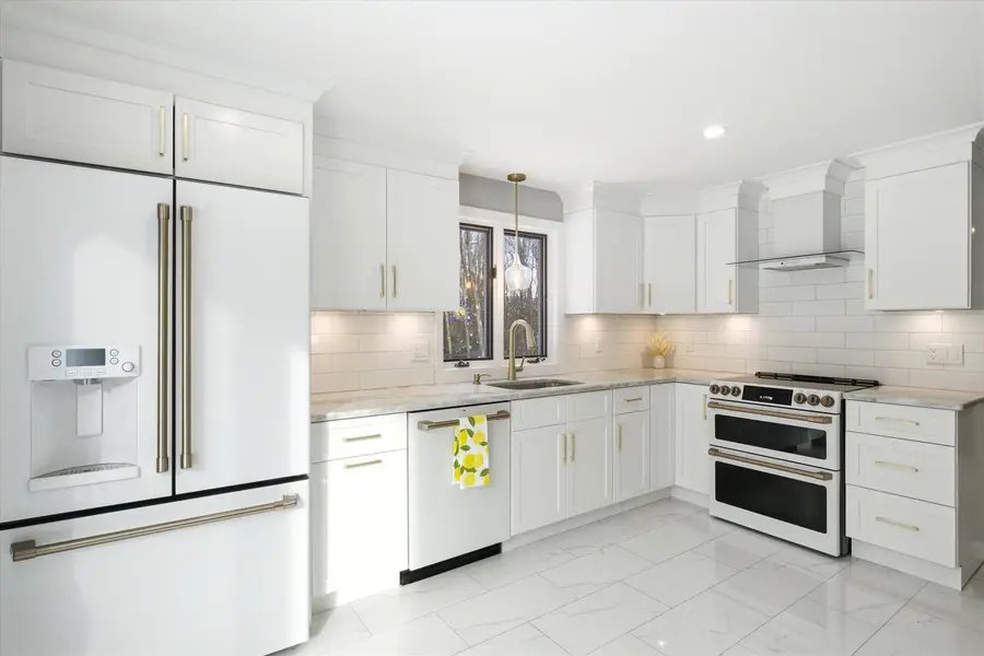 10 Olde Road, Merrimack, NH 03054 - Image #2