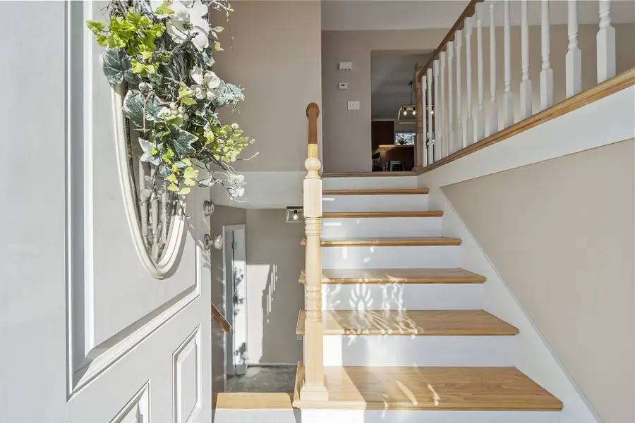 7 Tranquil Drive, Londonderry, NH 03053 - Image #2