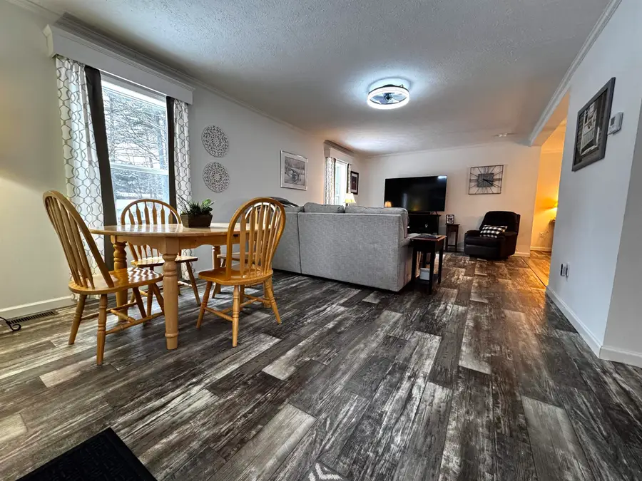 30 Evergreen Lane, Hopkinton, NH 03229 - Image #2