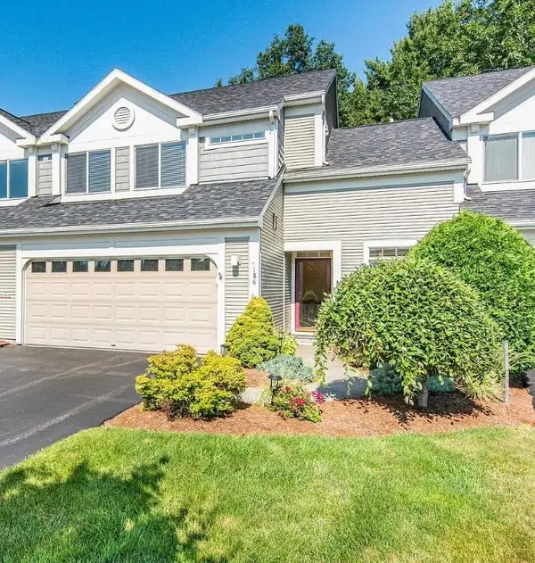 186 Hummingbird Lane, South Burlington, VT 05403