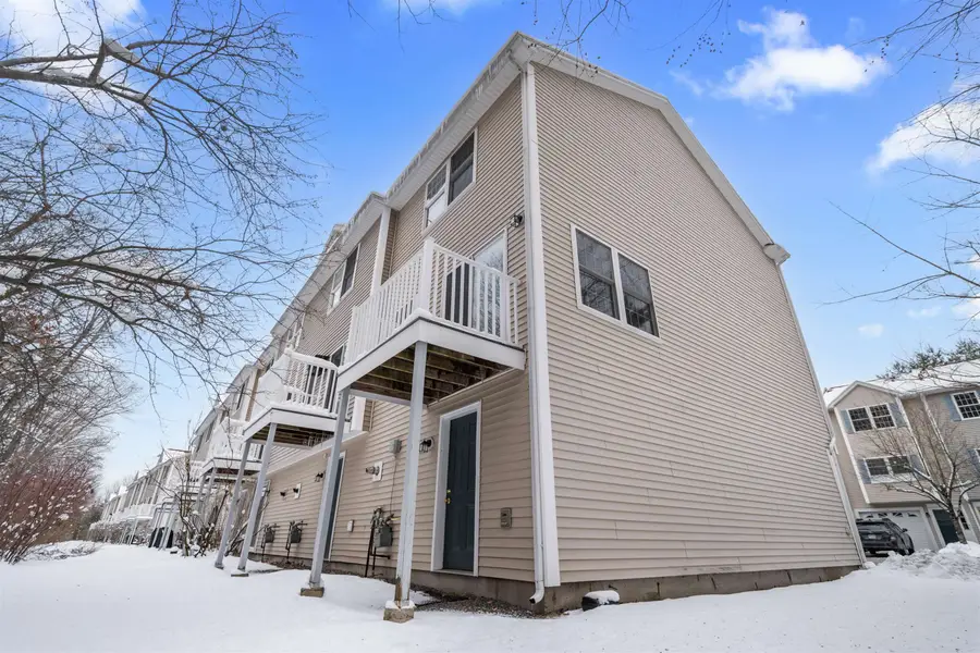1029 S. Mammoth Road #7, Manchester, NH 03109 - Image #2