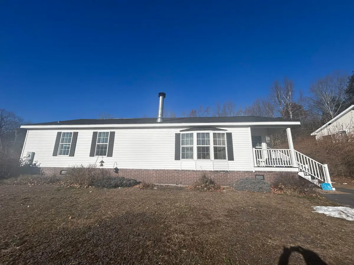 18 Ivy Lane, Farmington, NH 03835 - Image #1