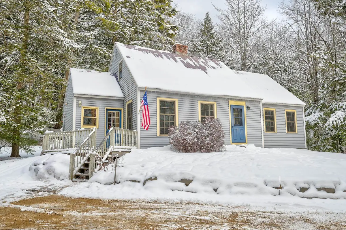 915 East Madison Road, Madison, NH 03849 - Image #1