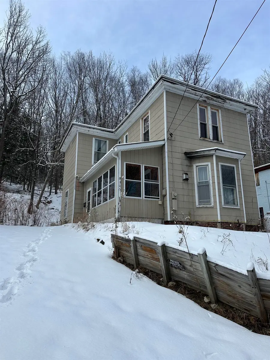 105 Maple Street, Berlin, NH 03570 - #2