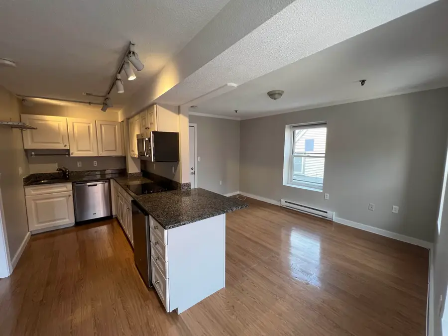 90 Fleet Street #3-1, Portsmouth, NH 03801 - Image #2