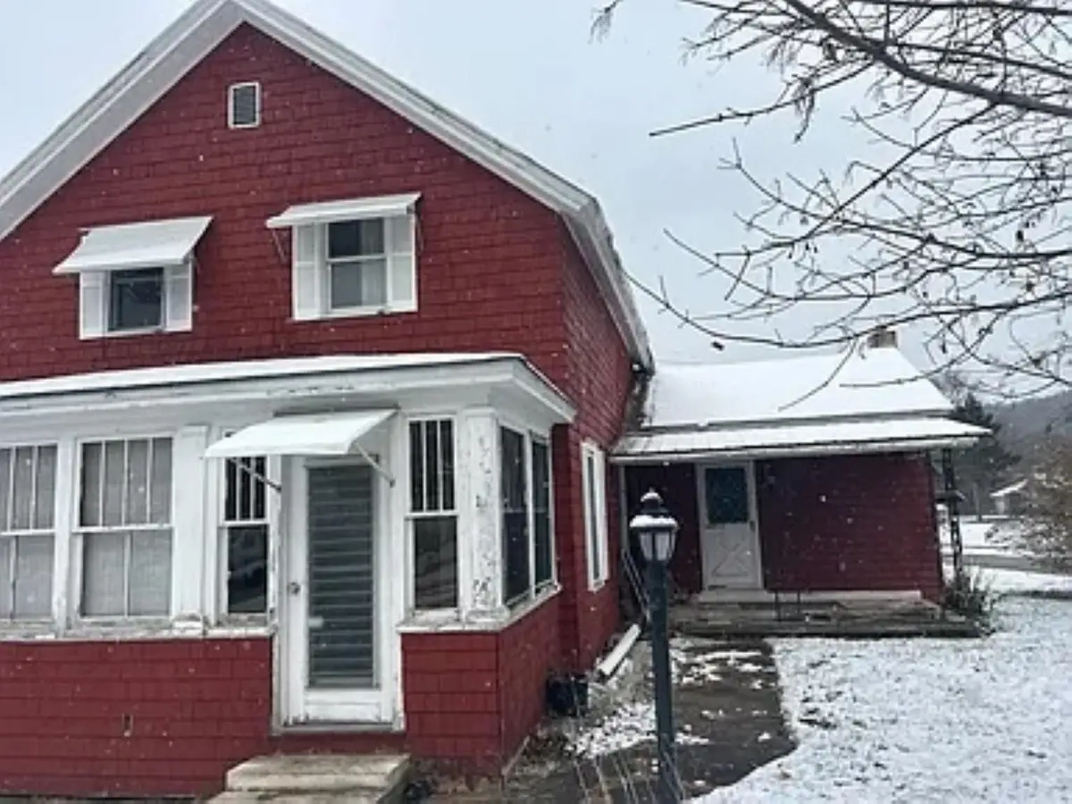 11 Fairview Avenue, West Rutland, VT 05777 - Image #1