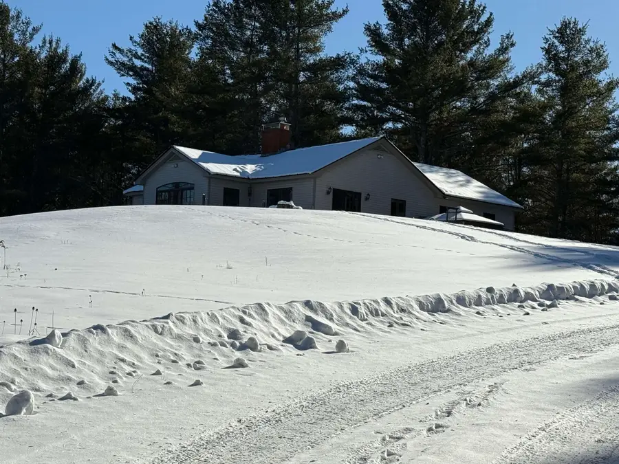 21 Highland Avenue, Canaan, NH 03741 - Image #3