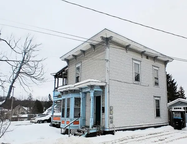 12 Pleasant Street, Barre City, VT 05641