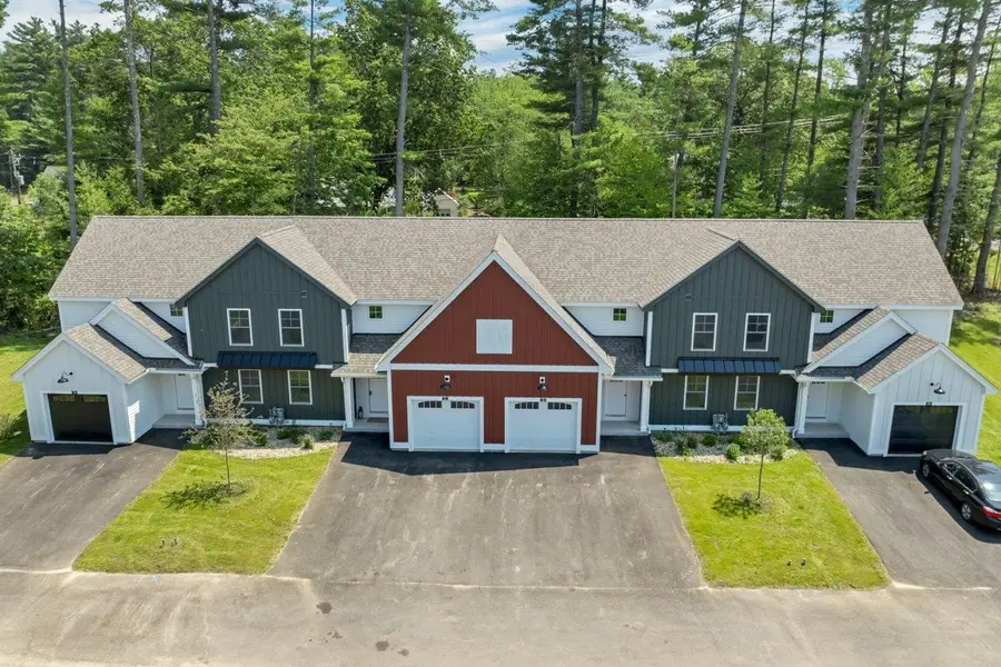 13-C Mustang Drive, Litchfield, NH 03052 - Image #2