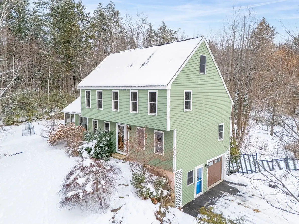 147 Hamwoods Road, Alton, NH 03809 - Image #1