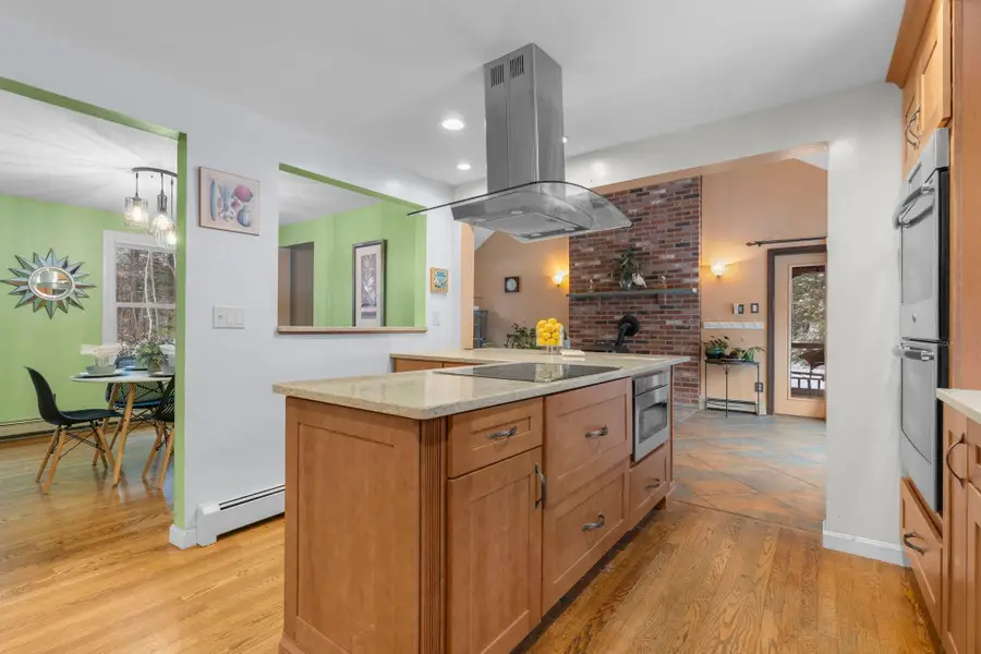 147 Hamwoods Road, Alton, NH 03809 - Image #3