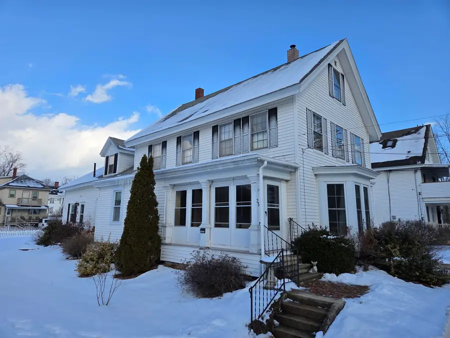 25 Pleasant Street, Farmington, NH 03835 - Image #2