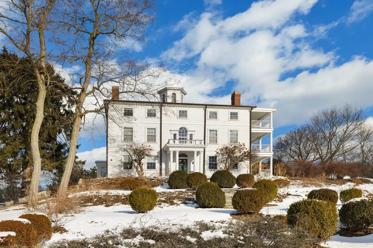 525 MAPLEWOOD Avenue #9, Portsmouth, NH 03801 - Image #1