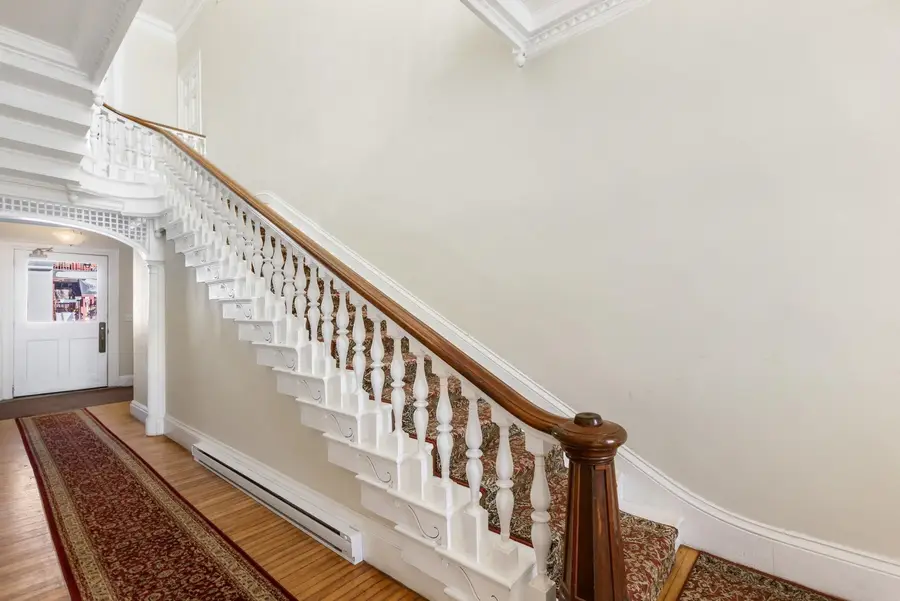 525 MAPLEWOOD Avenue #9, Portsmouth, NH 03801 - Image #3