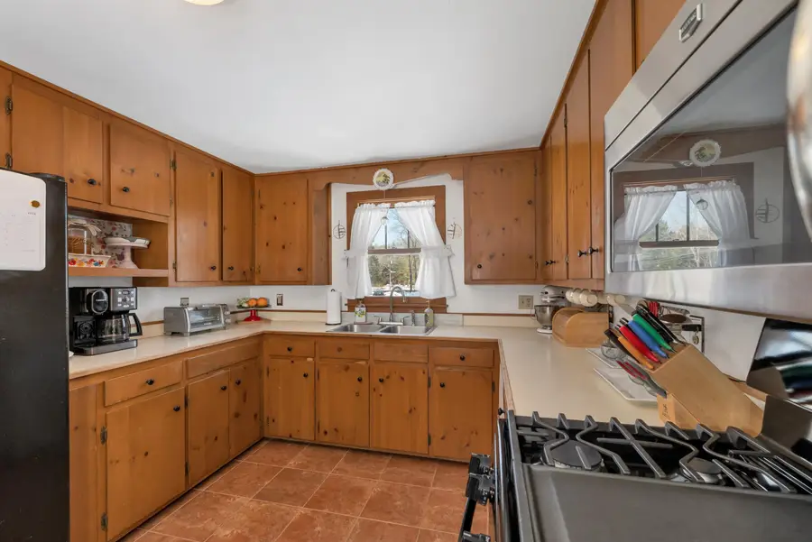 187 Grant Road, Newmarket, NH 03857 - Image #3