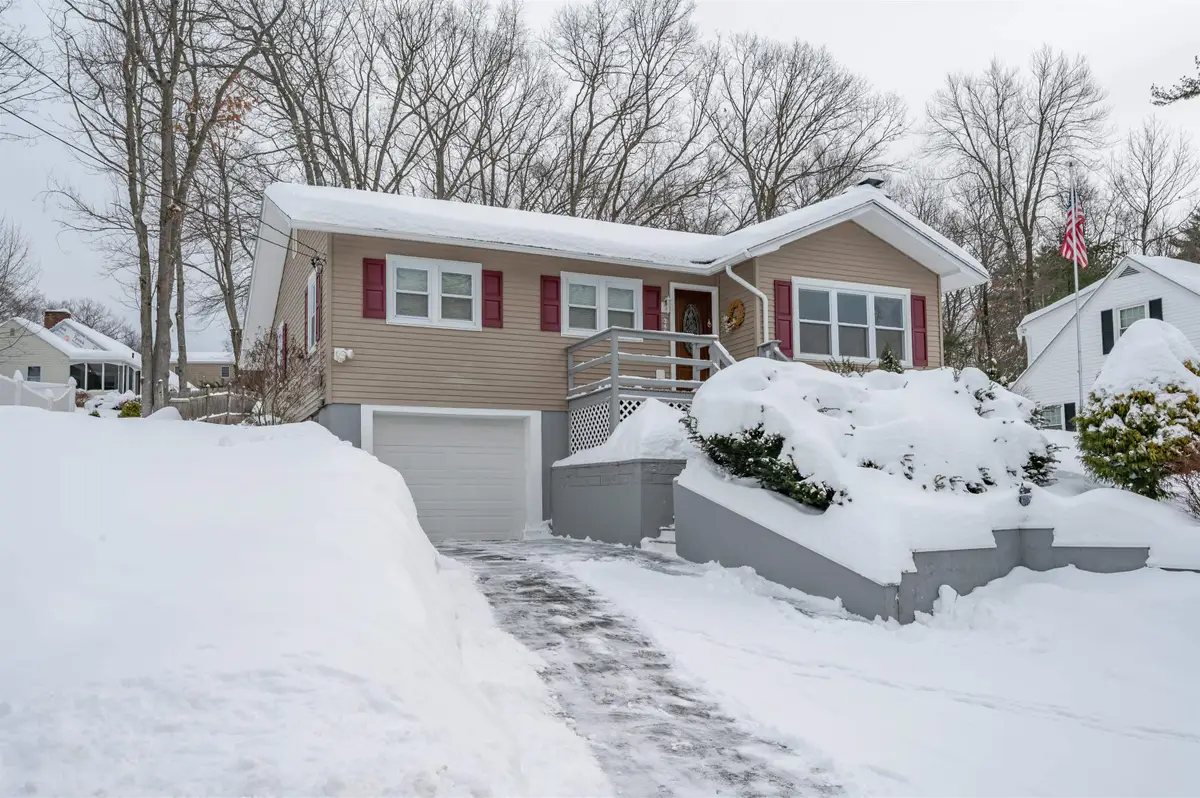 245 Pickering Street, Manchester, NH 03104 - Image #1