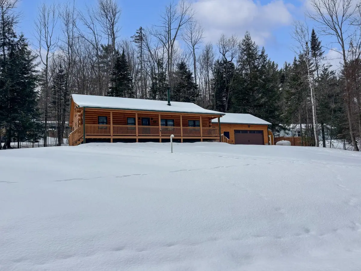 11 Amherst Lane, Mountain Lakes, NH 03785 - Image #1