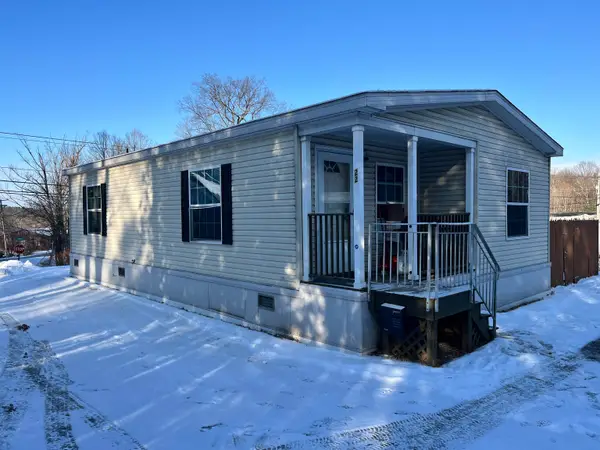 22 Middle Road, Brandon, VT 05745