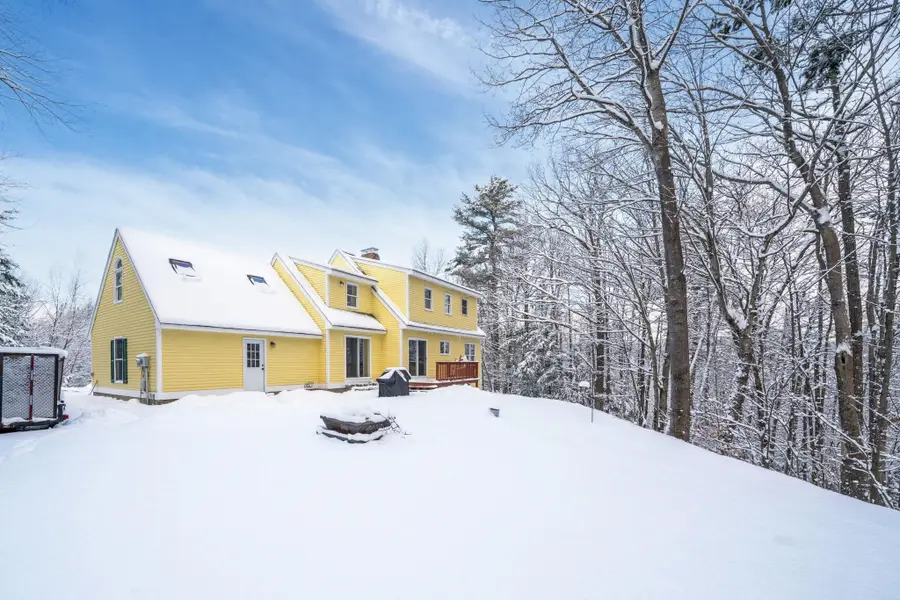 49 Oak Ridge Road, Weare, NH 03281 - Image #3