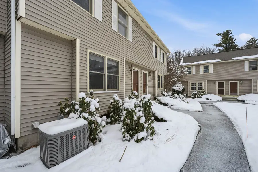 46 Andover Down, Nashua, NH 03063 - Image #3